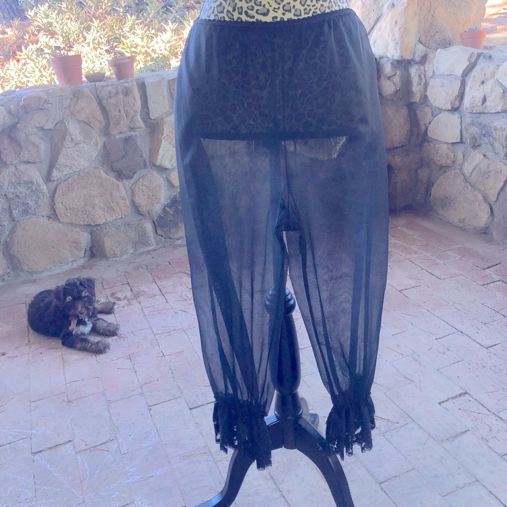 Black vintage bloomers.